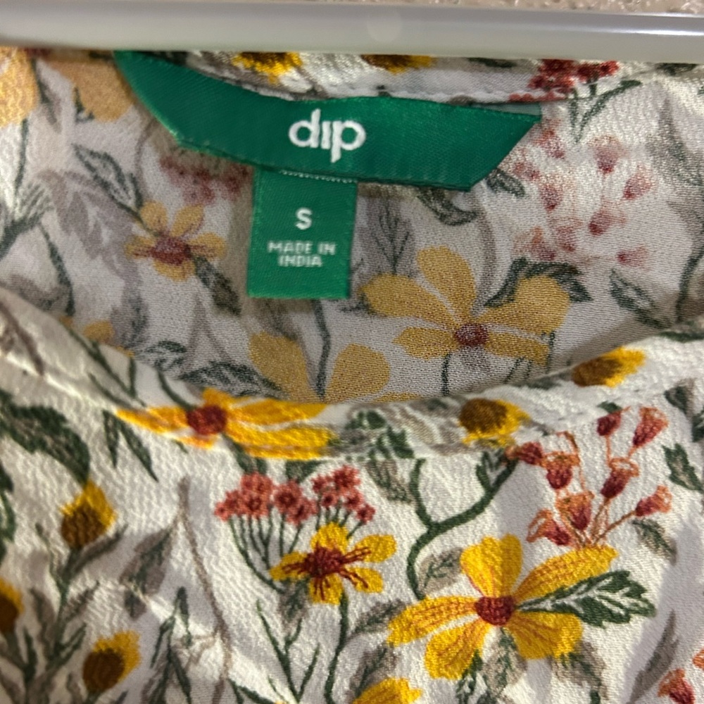 Dip Floral Tank Top - Yellow and Red - Picture 2 of 3